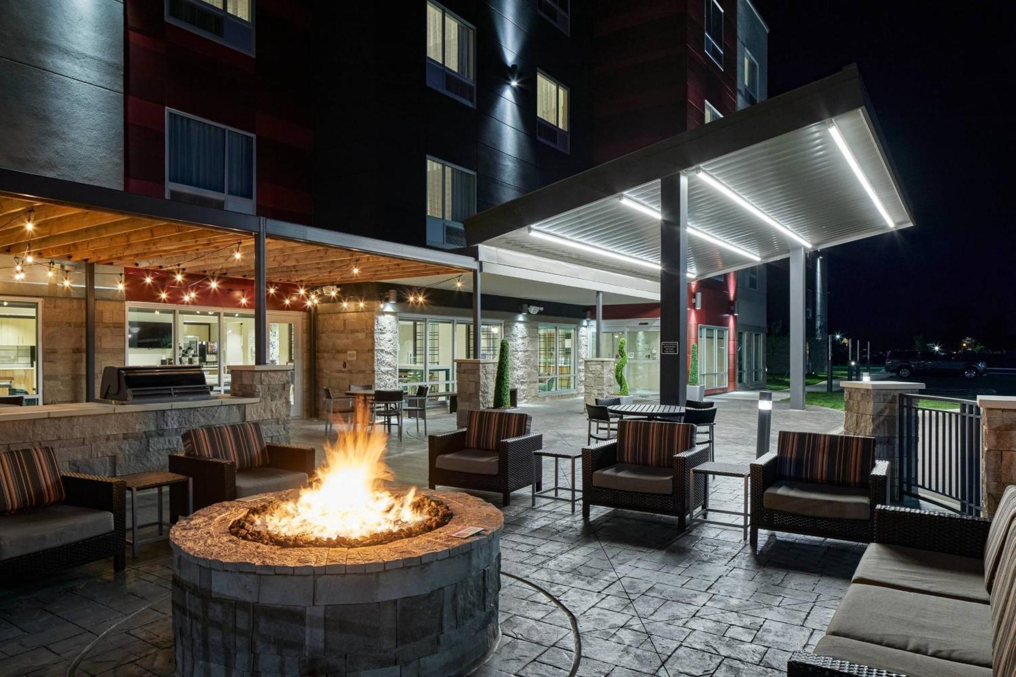 Towneplace Suites Columbus Hilliard Exterior foto